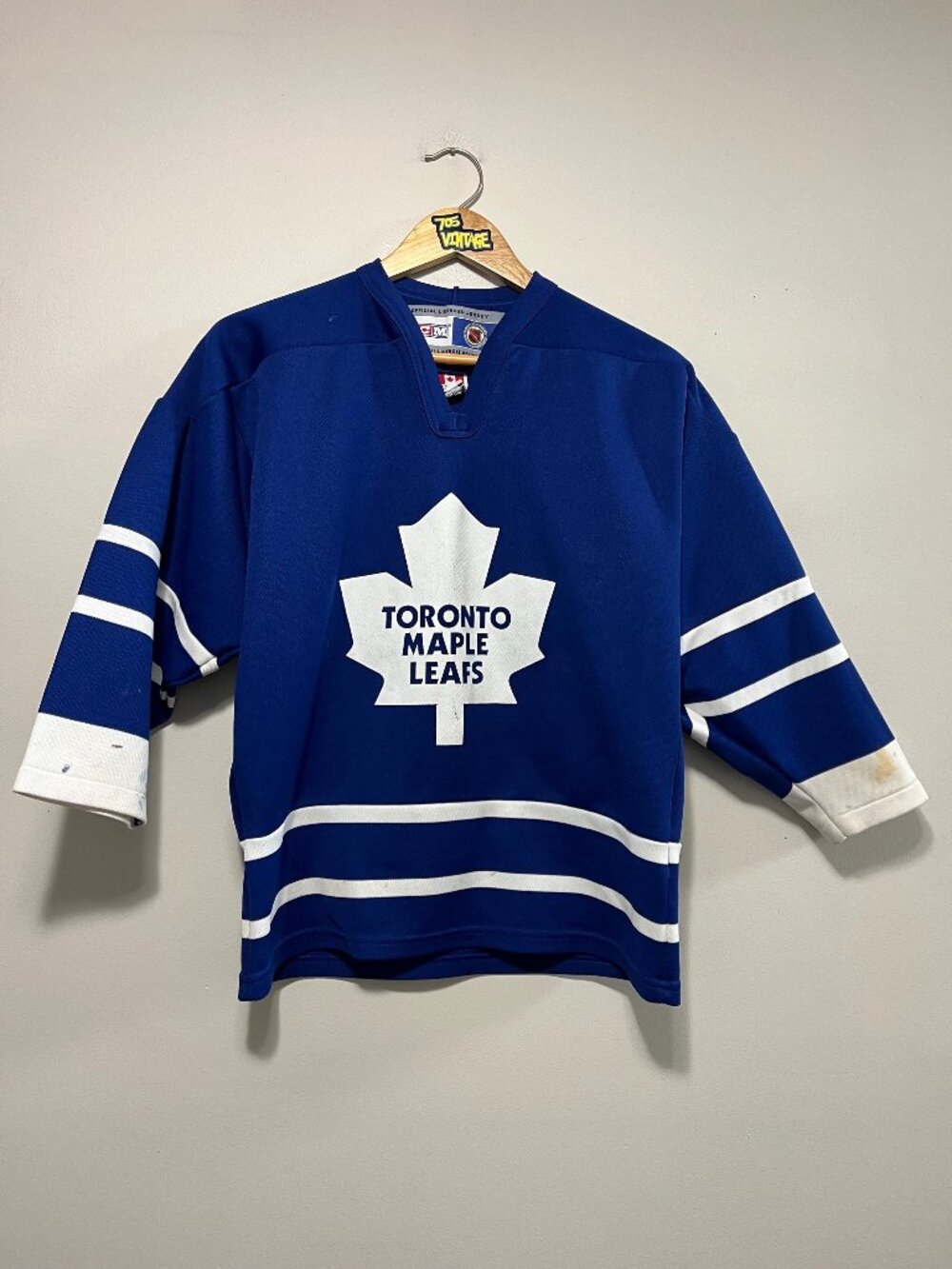 Vintage Toronto Maple Leafs NHL CCM Kids Jersey